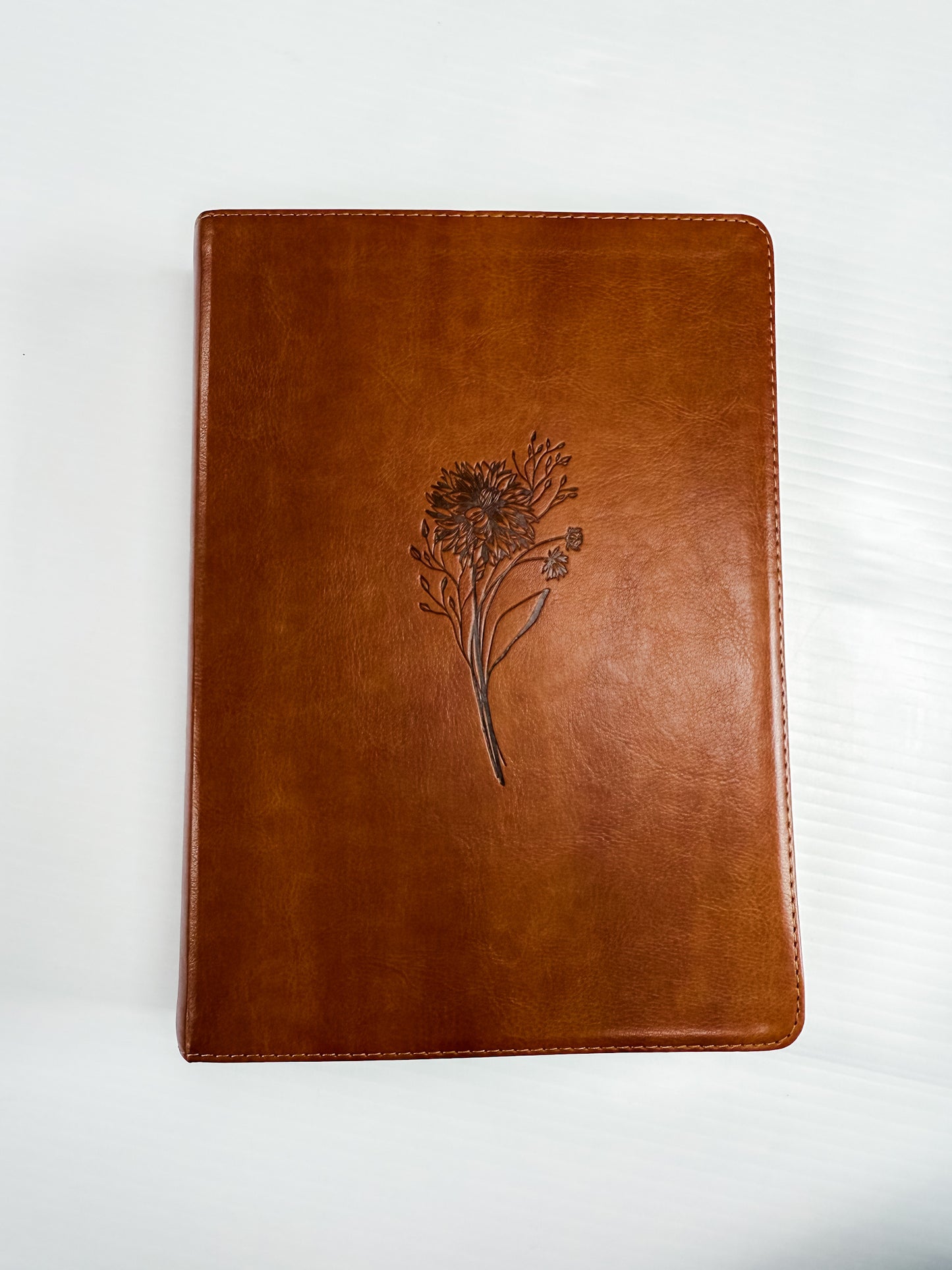 Large Print Leather Journaling Bible : ESV