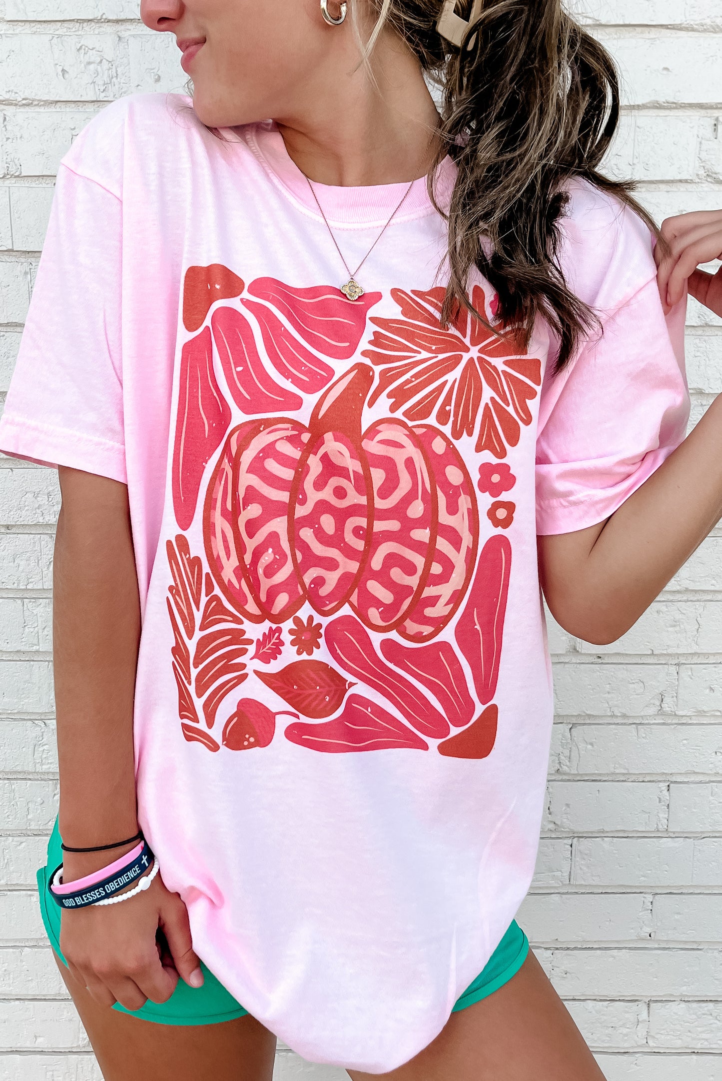 The Girly Pumpkin Tee