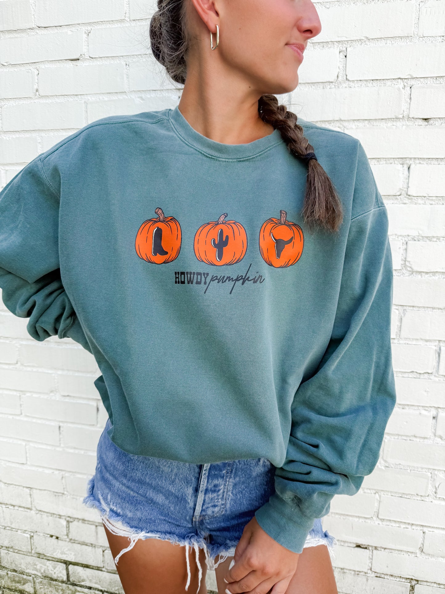 Howdy Pumpkin Sweatshirt